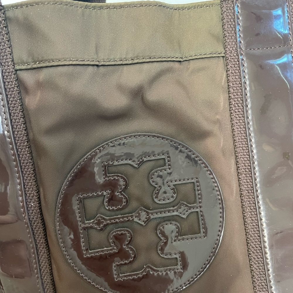 Tory Burch Glossy Black Tote - Picture 3 of 8